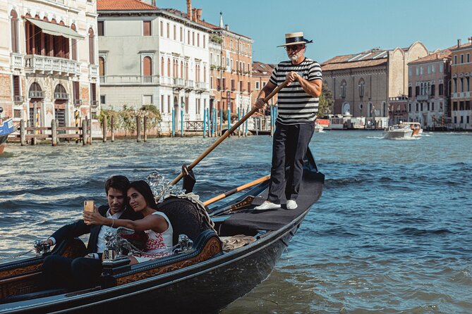 Private Gondola Ride in Venice Bacino Orseolo Rialto - Common questions