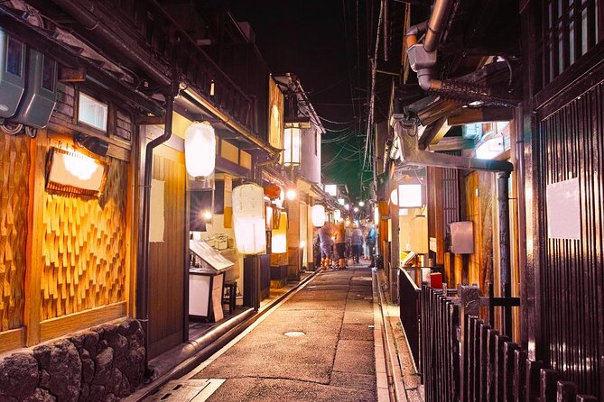 Private Guided Local Bar Crawl Experience in Kyoto - Meeting Point Details