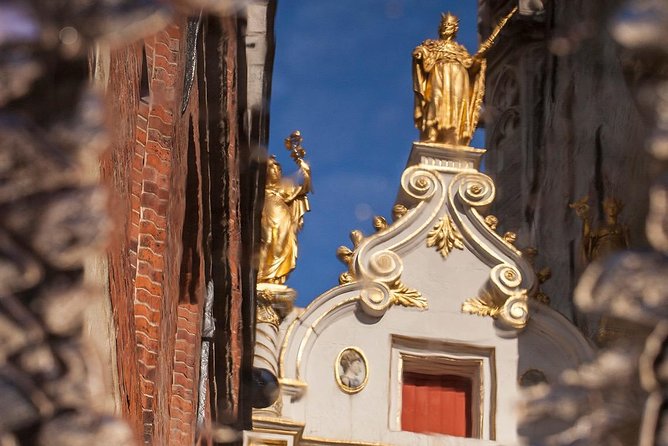 Private History Tour: the Story of Bruges and Its Hidden Gems - Common questions