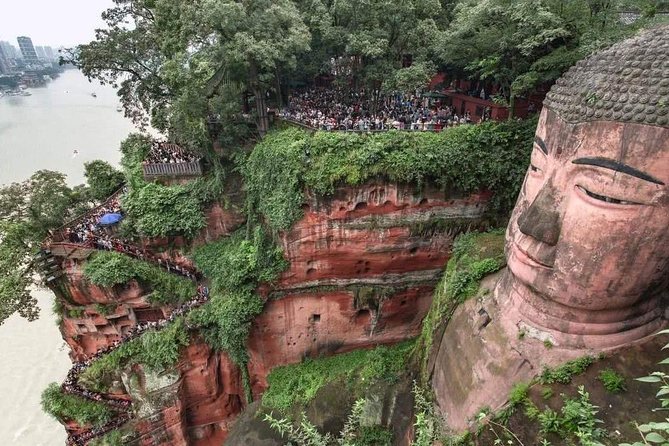 Private Leshan Buddha Day Tour With Local Market Visiting - Common questions