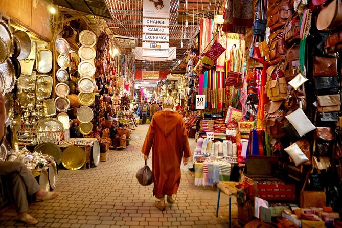 Private Marrakesh Souk Tour: Shop Like a Local With a Local Guide - Travel Logistics and Accommodation Pickup