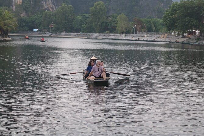 Private Ninh Binh - Mua Cave - Trang An - Bich Dong Full Day Tour - Support and Booking