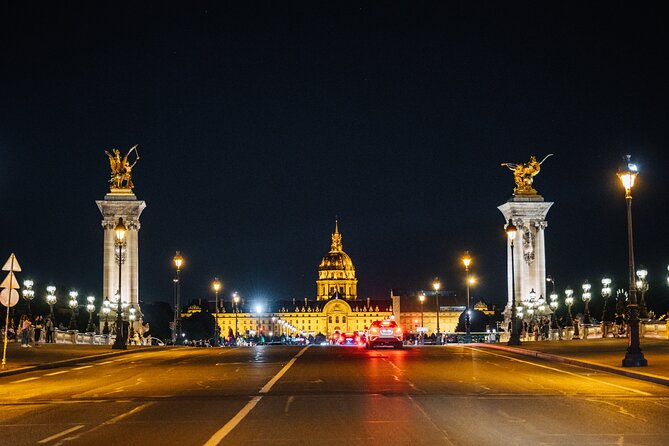 Private One-Hour Excursion to Paris in a Classic Citroën - Common questions