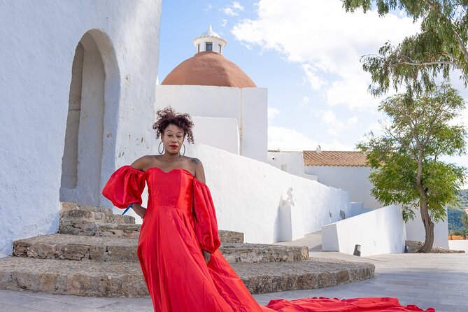 Private Professional Flying Dress Photo Shoot Santorini - Tips for a Memorable Experience