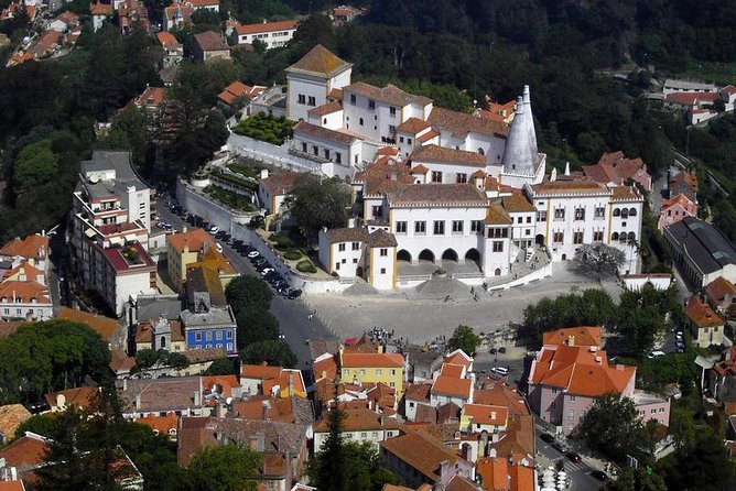 Private Sintra Half-Day Tour: UNESCO Heritage and Pena Palace - Common questions