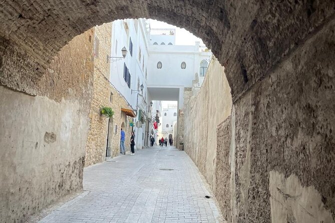Private Tangier Tour Including Traditional Breakfast and Lunch - Common questions