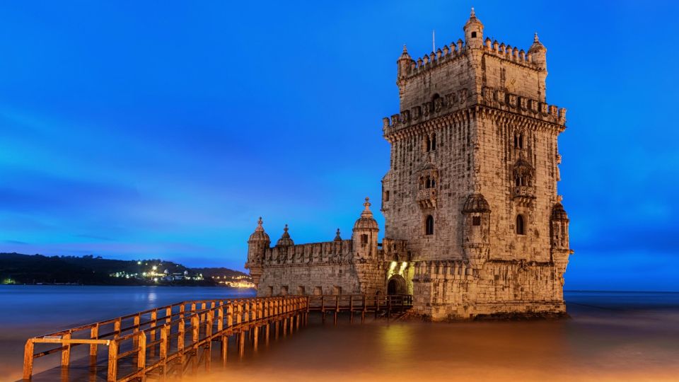 Private Tour (3-H): Belém, Cristo Rei & Lisbon Sightseeing - What to Bring and Wear