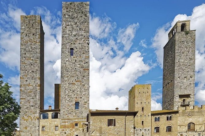 Private Tour in San Gimignano - Dress Code and Accessibility Information
