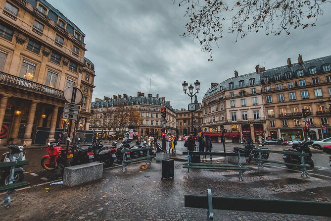 Private Tour of Louvre and Orsay Museum - Pricing and Inclusions