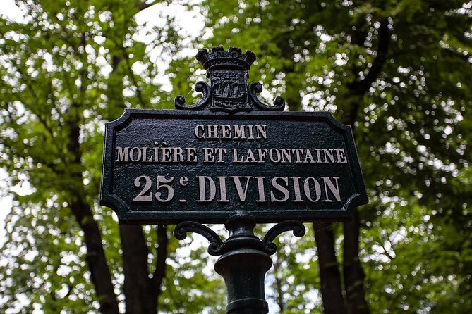 Private Tour of Père Lachaise Cemetery - Common questions