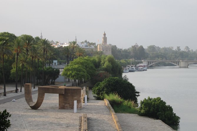 Private Tour Royal Palacecathedralwalk Along the Rivertriana Neighbourhood - Important Notes