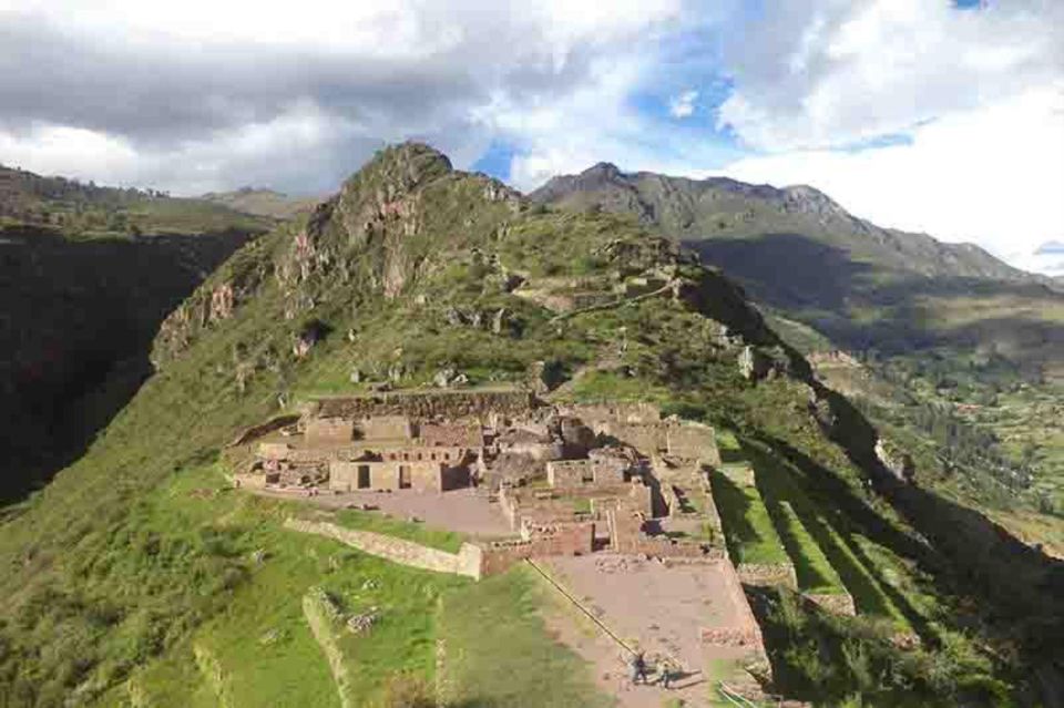 Private Tour Sacred Valley Maras and Machu Picchu 2 Days - Common questions