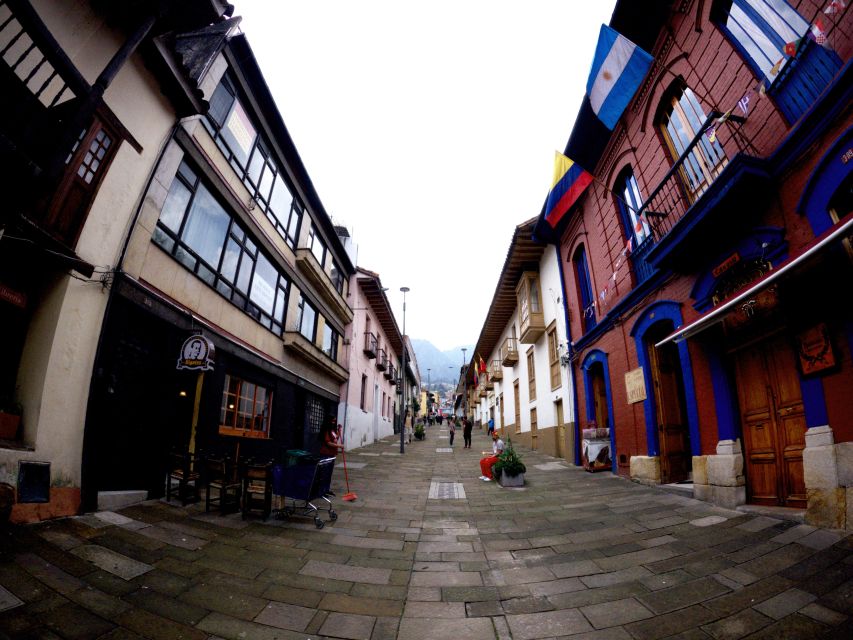 Private Tour Through La Candelaria, the History of Bogota - Unforgettable Experience