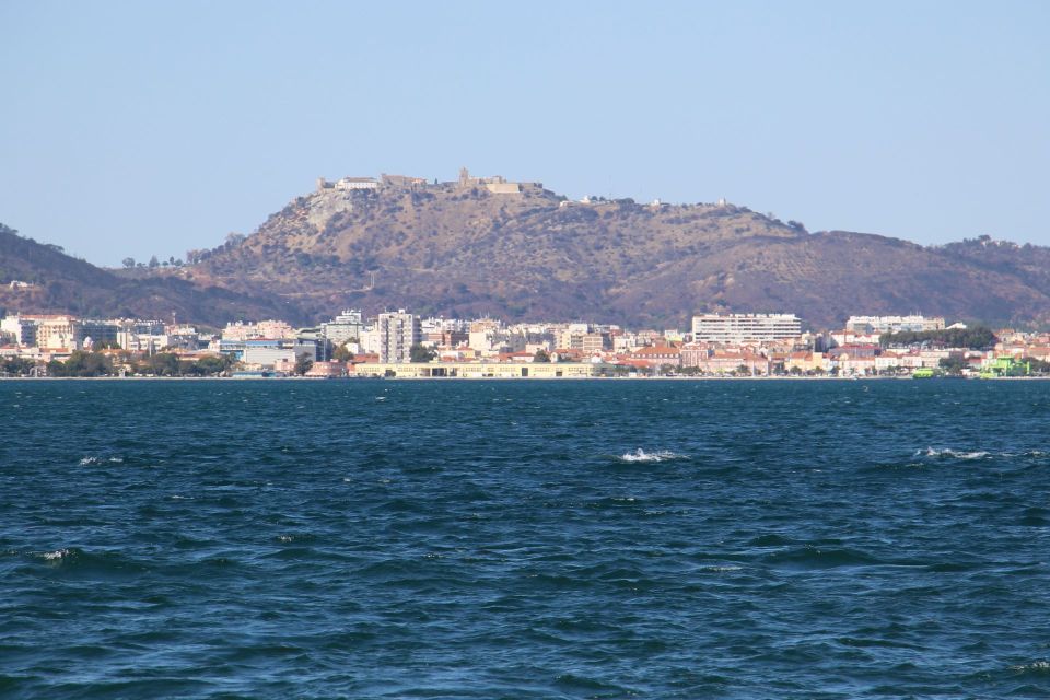 Private Tour to Arrábida, Cabo Espichel and Christ Statue - Fish Market and Arrábida Landscape