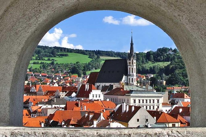 Private Transfer From Prague to Salzburg With a Stopover in Cesky Krumlov - Places and Highlights to Visit