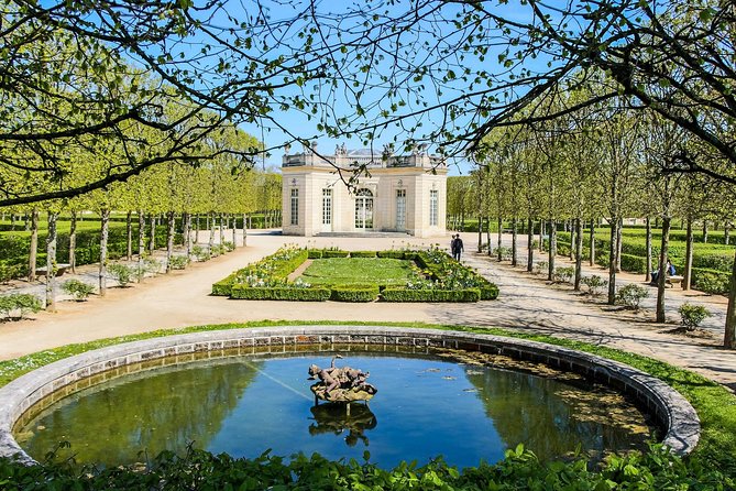 Private Versailles Half Day Trip: Palace and Gardens - Lunch and Gratuities Included