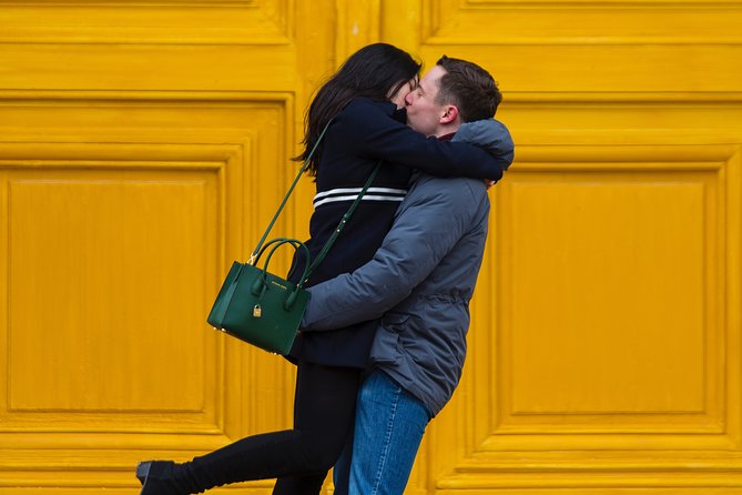 Proposal in Paris at Chateau De Versailles With Photoshoot & Video - Venue and Duration