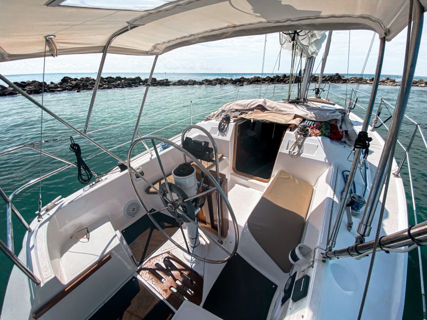 Puerto Aventuras: Private Sunset Sailing Tour - Itinerary