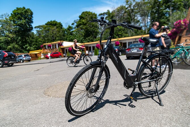 Quebec City :Ebikes Rental ,Wine,Chocolate,Berries and Landscape - Common questions