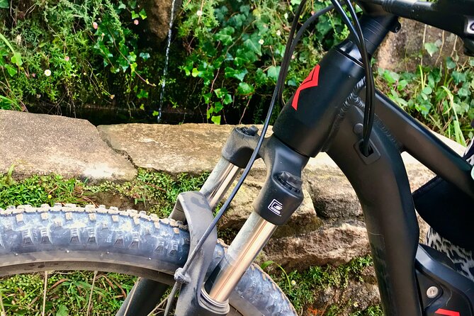 Relaxed E-Bike in the Backroads of Cascais and Sintra - Common questions