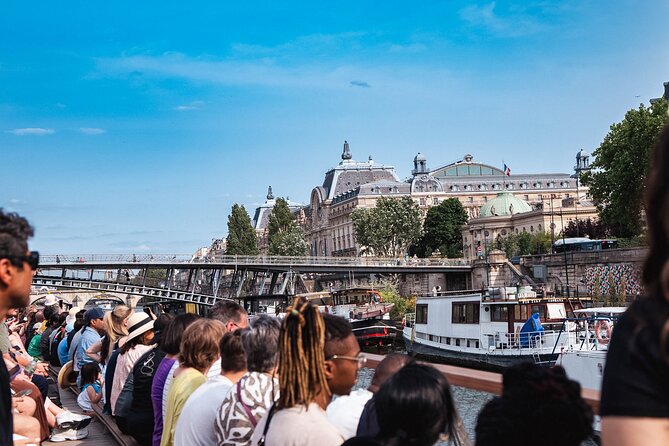 River Seine Sightseeing Boat Tour With Audio Guide - Common questions