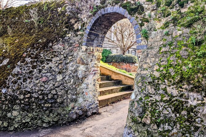 Roman Visitor Outdoor Escape Game in Colchester - Inclusions in the Experience