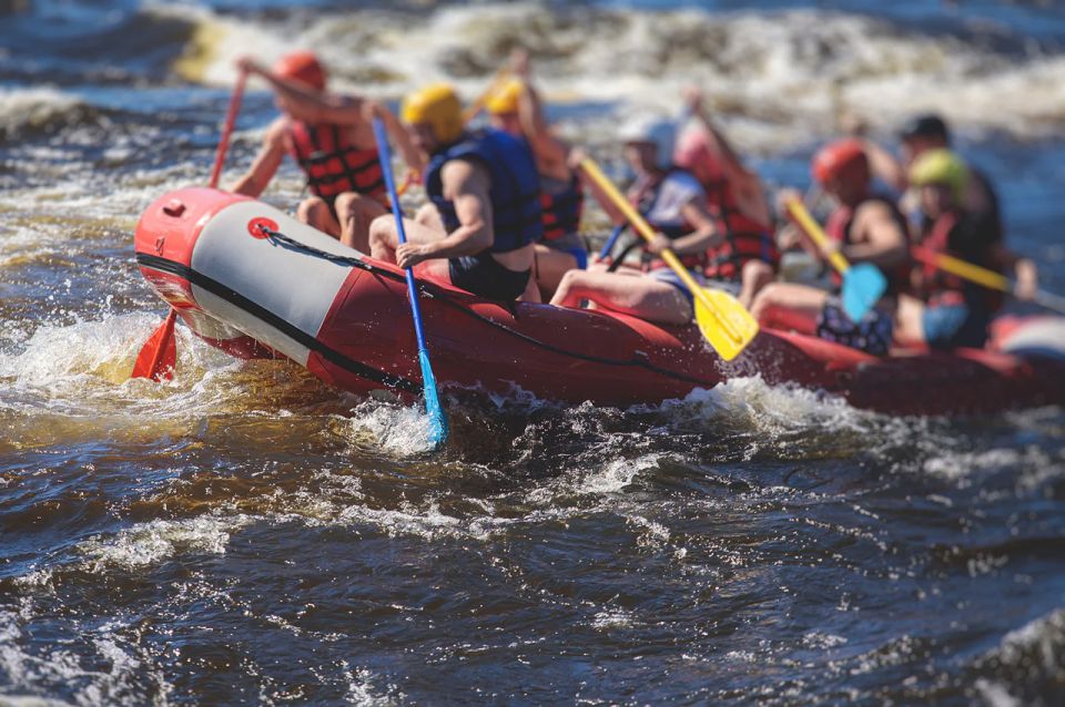 Rovaniemi: Arctic River Rafting Adventure - Instructor and Safety