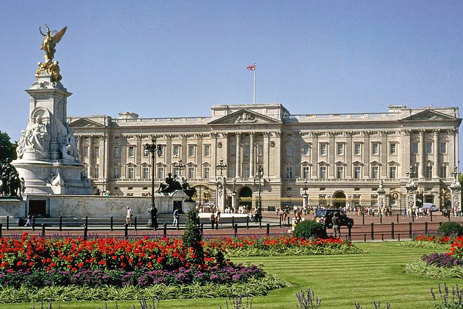 Royal London Tour, Buckingham Palace & Changing of the Guard - Common questions