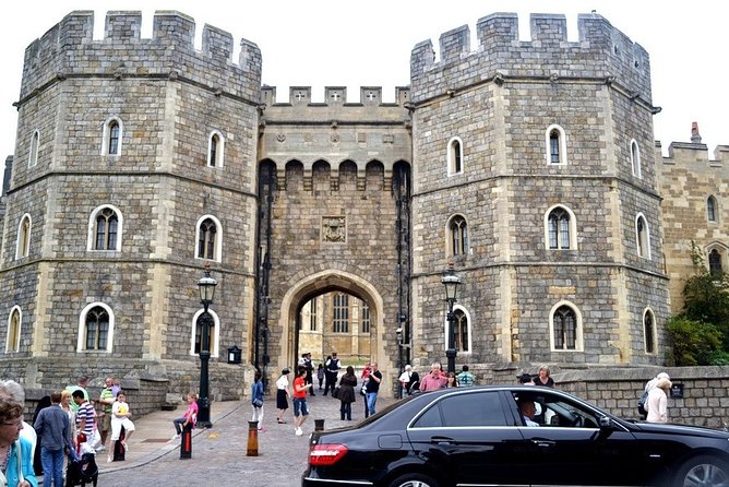 Royal Windsor Castle Private Tour in Executive Luxury Vehicle - Experience Inclusions