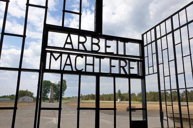 Sachsenhausen Concentration Camp - Tour in Italian - Pricing Information
