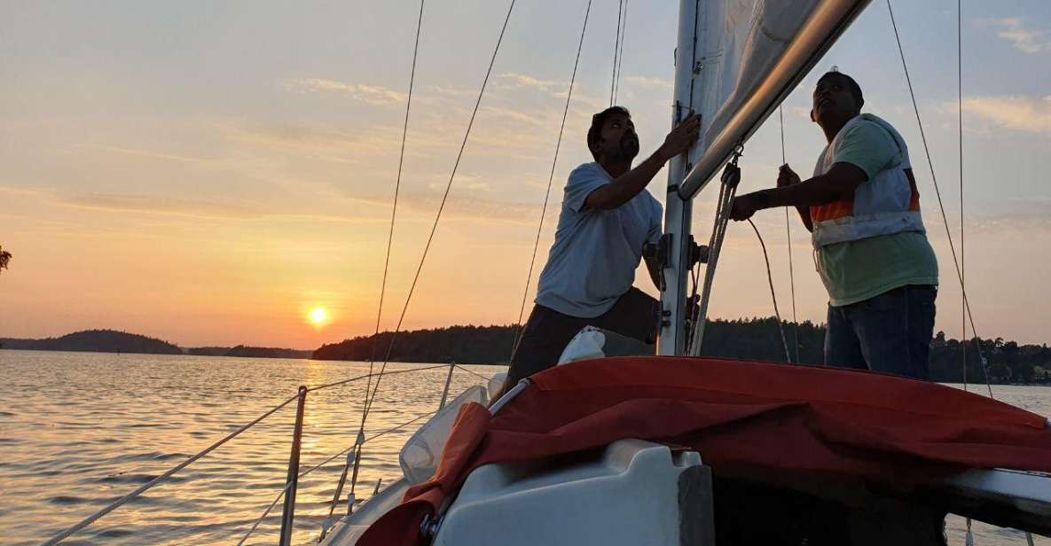 Sailing Trip to the Heart of Stockholm - Language Diversity and Communication