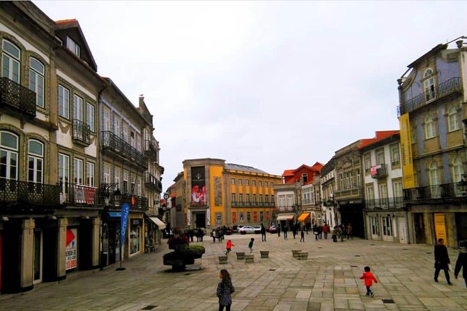 Santiago De Compostela & Viana Do Castelo From Porto - Pricing Details