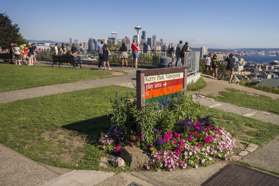 Seattle: Sightseeing Bus Tour With the Ballard Locks - Points of Interest
