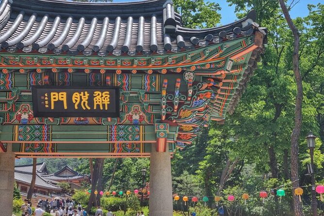 Seoul City and Seasonal Hot Attractions One Day Tour - Cultural Experiences to Enjoy