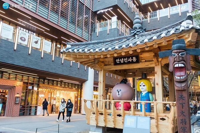 Seoul City Main Attractions Private Tour (All Inclusive) - Group Size Options