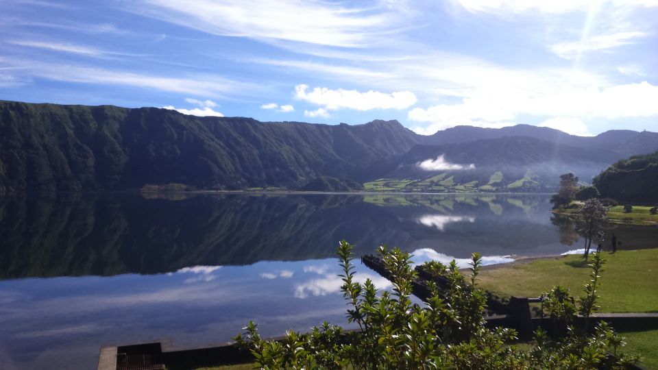 Sete Cidades: Full Day Jeep Tour and Walking Trail - Common questions