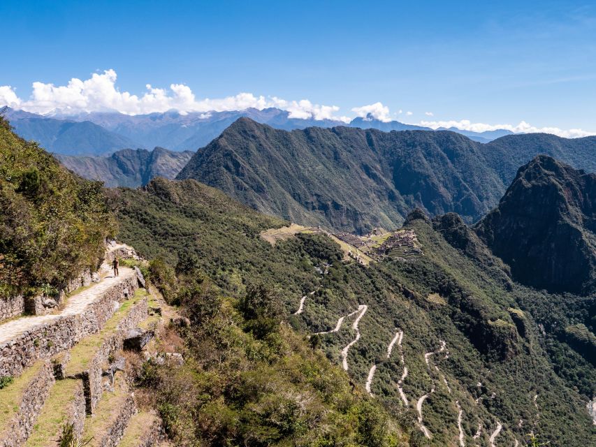 Short Inca Trail Trek to MachuPicchu - Premium Tour - Safety and Precautions