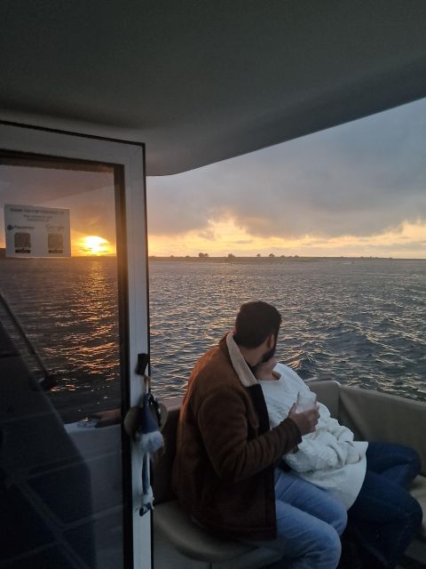 Sightseeing Boat Tour Porto With Wine and Cheese Tasting - Panoramic Views of the Douro