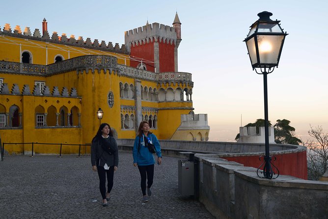 Sintra and Cascais Small Group Tour From Lisbon - Specific Guide Praise and Customer Experiences