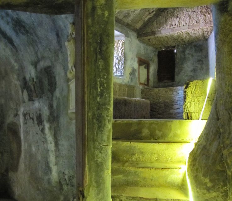 Sintra Guided Visit: Life and Death at the Capuchos Convent - Meeting Point Details