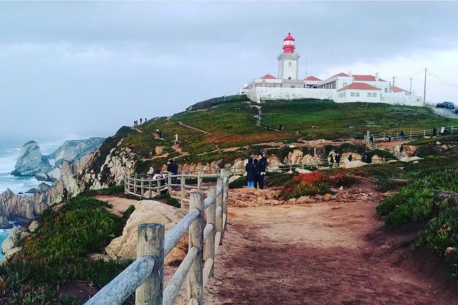 Sintra Half-Day Private Tour - a Journey Through Wonderland - Traveler Satisfaction and Highlights