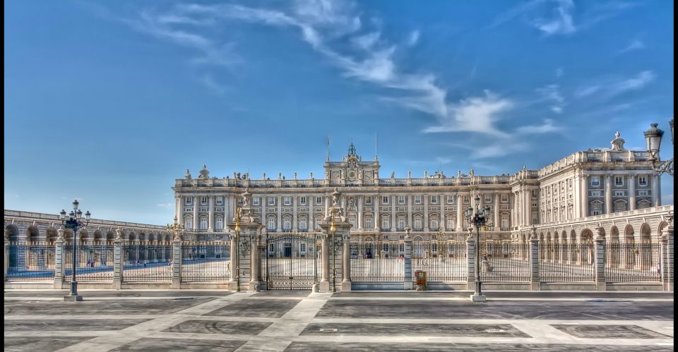 Skip-the-Line Royal Palace of Madrid and Guided Walking Tour - Testimonials