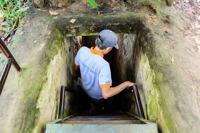 Small-Group 1-day: Cu Chi Tunnels, Cao Dai Temple & Ba Den Mount - Pickup and Logistics
