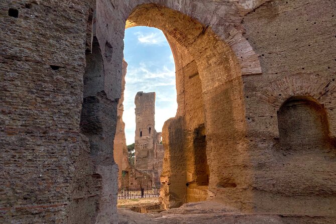 Small-Group Tour of Caracalla Baths and Circus Maximus - Site Visit and Interpretation