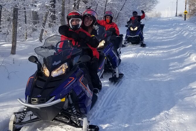 Snowmobiling Activity Rides of 1 Hour 30 - Common questions