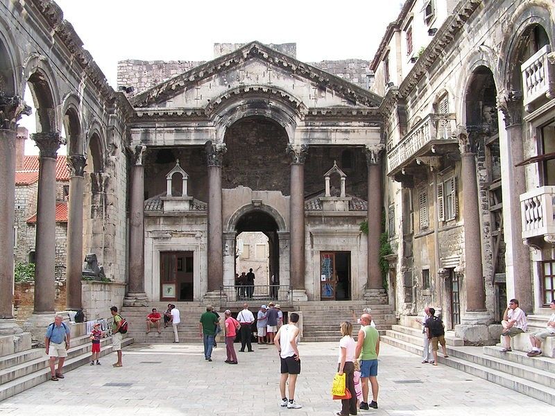 Split: 1.5-Hour Walking Tour and Diocletian's Palace - Additional Booking Information and Tips