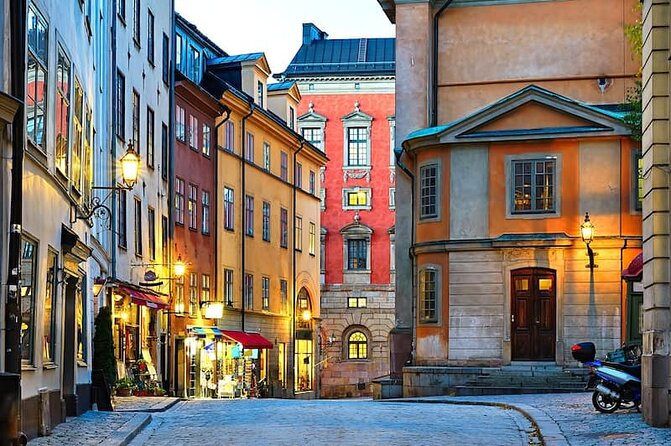 Stockholm City Tour and Vaasa Museum by Private Car With Guide - Cancellation Policy