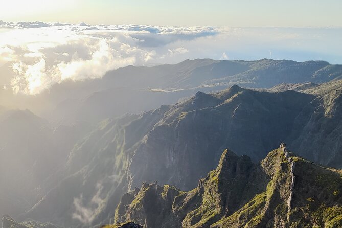 Sunrise Tour at Pico Do Arieiro With Coffee/Tea and Breakfast Included - Tour Highlights