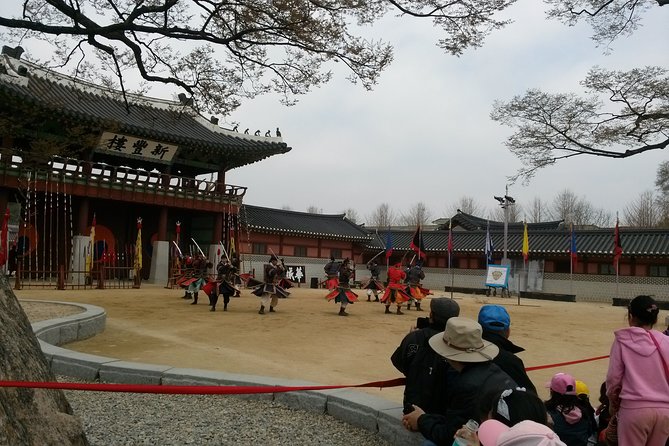 Suwon Hwaseong Fortress and Korean Folk Village Day Tour From Seoul - Booking Information Details