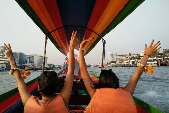 Thai Tour Guide : PRIVATE Highlight of Bangkok Canal Tour Simple Thai Lunch - Tour Guide Expertise